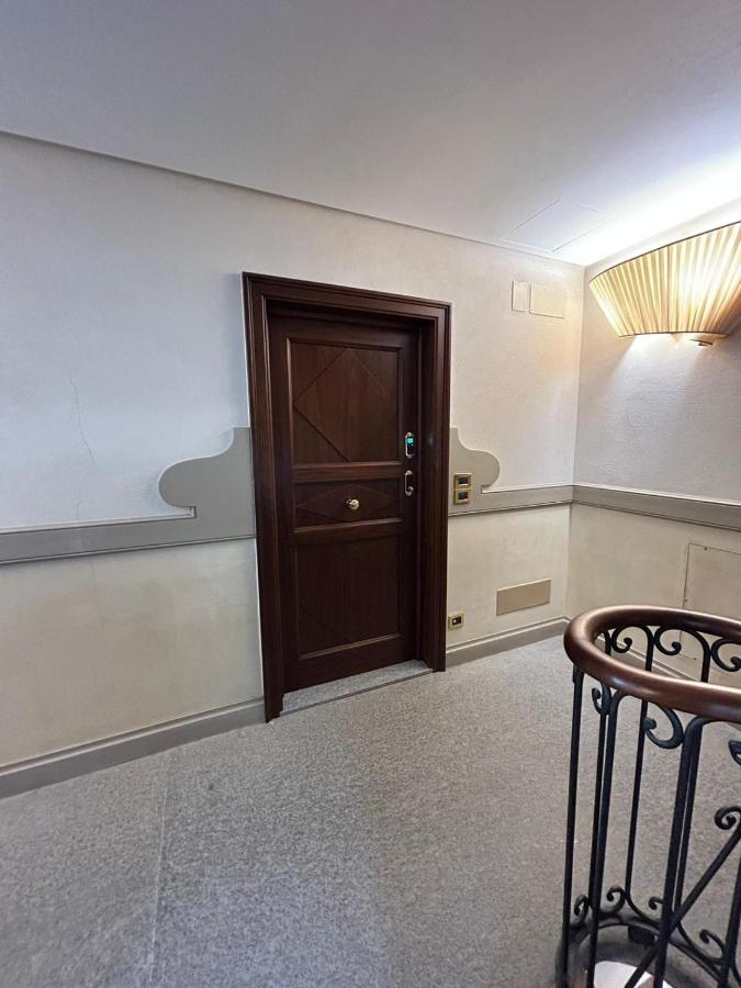 Splendido Appartamento In Piazza San Carlo Turin Extérieur photo